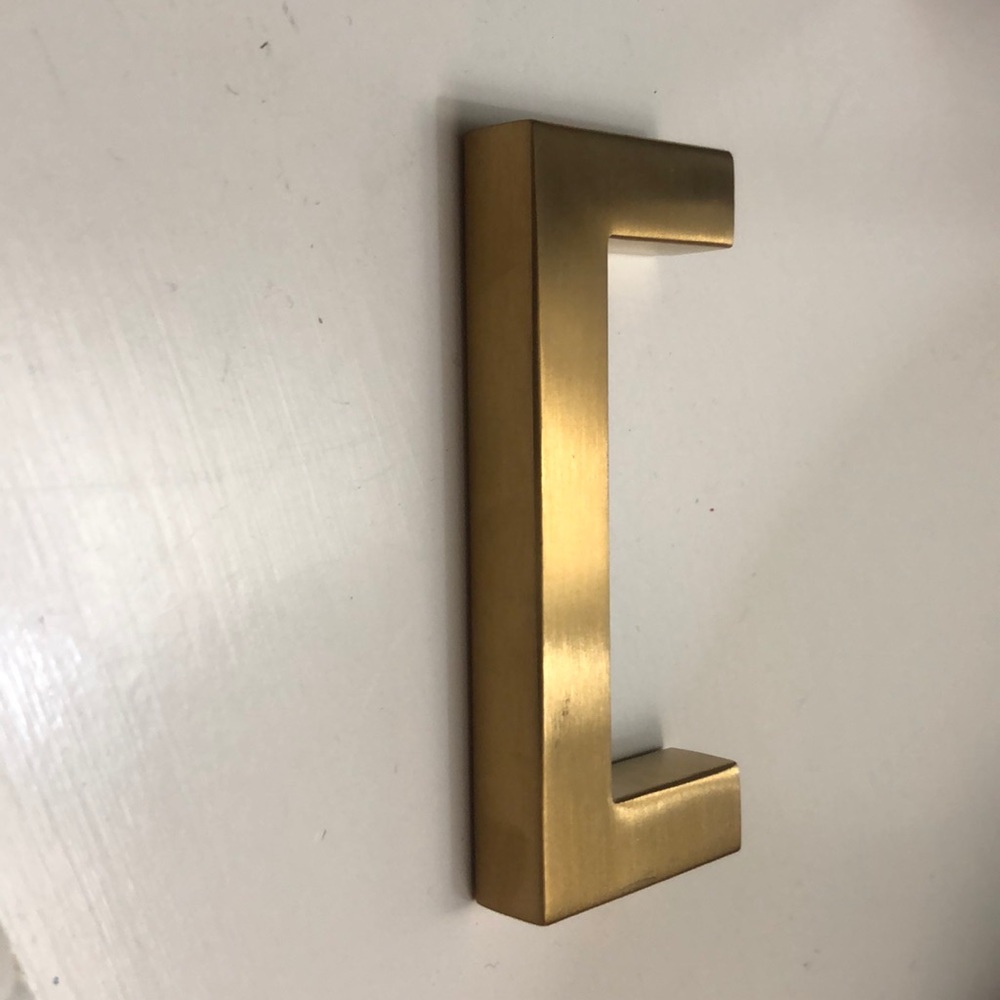 Brass cabinet pulls